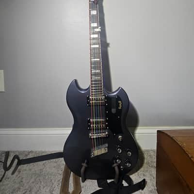 Guild Newark St. Collection Polara Deluxe image 1