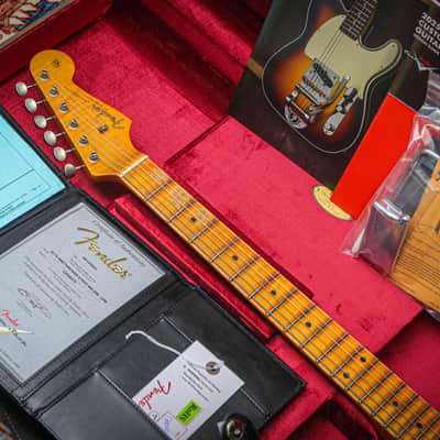 FENDER USA Custom Shop '62 Stratocaster *Dealer Exclusive Flamethrower Journeyman Relic "Lake Placid Blue" (2025) image 3