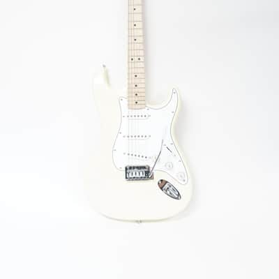 Squier Affinity Stratocaster SSS 2026 - Olympic White image 2