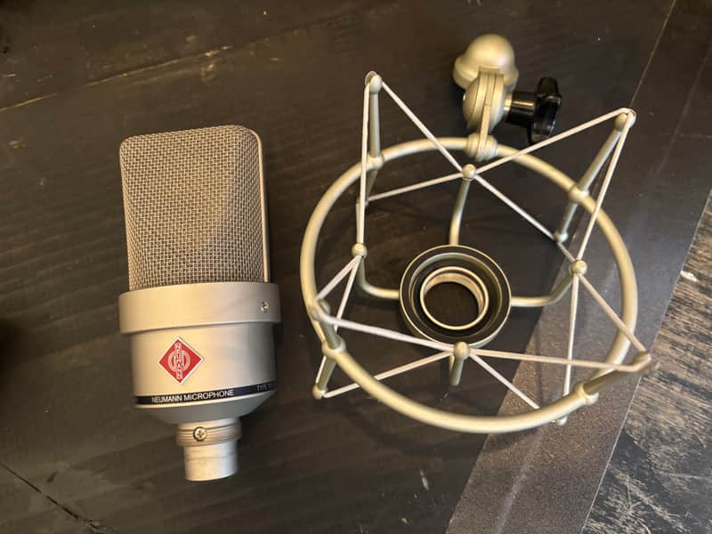 Immagine Neumann TLM 103 Set with EA1 Shockmount - 1