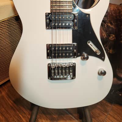 Ibanez  FR320 FR Series  2003 White image 6