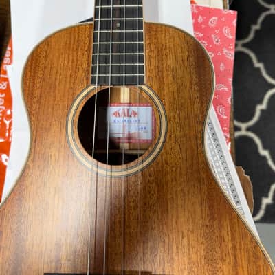 Kala KA-AMHG-ST All Solid Mahogany Super Tenor Ukulele 2010s - Natural image 2