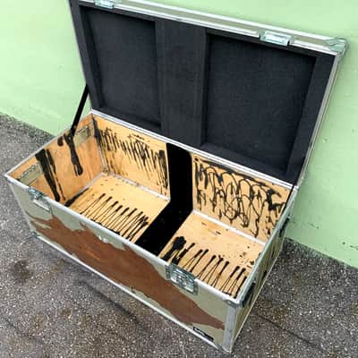 LM Engineering Utility Trunk #03482 (One) image 3