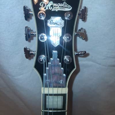 D'Angelico Premier Bedford SH with Tremolo 2021 - Present - Black Flake image 2