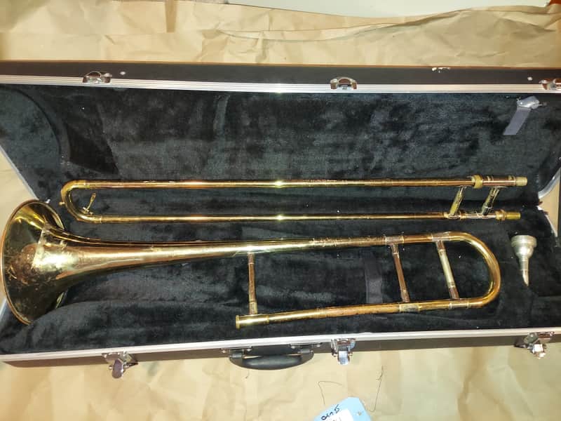 Reynolds Medalist Trombone, USA, Brass, with case and mouthpiece image 1