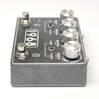used Kingtone Vibe-1968 V1, Very Good Condition with Box image 5