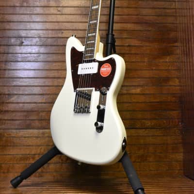 Squier Limited Edition Paranormal Offset Telecaster® SJ, Laurel Fingerboard, Tortoiseshell Pickguard, Olympic White image 2