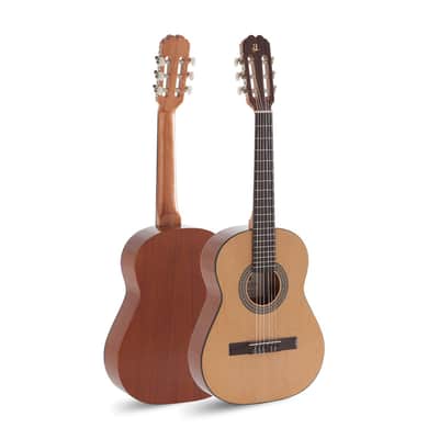 ADMIRA Guitar Pack With Admira Alba 3/4 Classical Guitar, Beginner Series, Tuner, Bag And Colour Box image 8