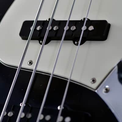 Fender American Standard Jazz Bass 1997 in Black - Active image 5