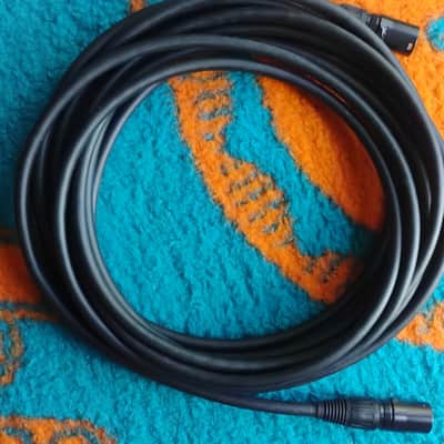Xvive PX Personal Mixer and Headphone Amp System for Three Piece Group image 19