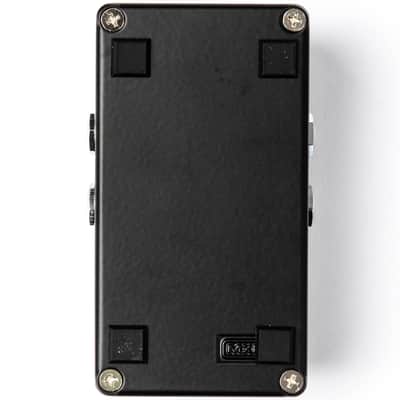 MXR M195 Noise Clamp Guitar Effects Pedal with Cables image 7