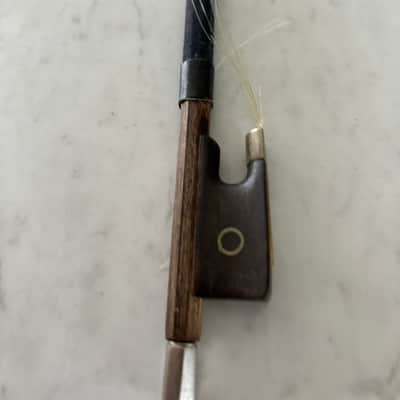 Antique Violin bow image 5