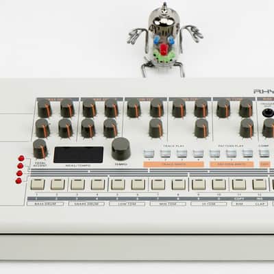 Roland TR-09 Boutique Rhythm Composer + Neuwertig + OVP + 1,5 Jahre Garantie image 7
