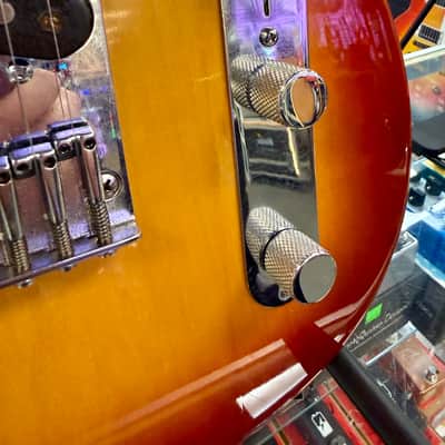 Fender Telecaster Made In USA, Sienna Burst with Case - Pre Owned image 9