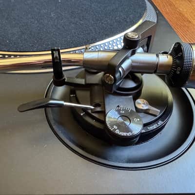 Technics SL- 1210 MK5 (with flight case) Bild 5