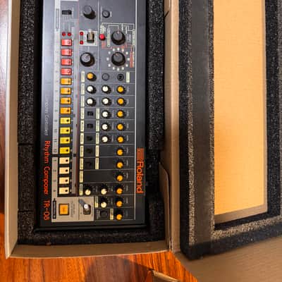 Roland Boutique Series TR-08 Analog Modeling Drum Machine 2017 - Present - Black