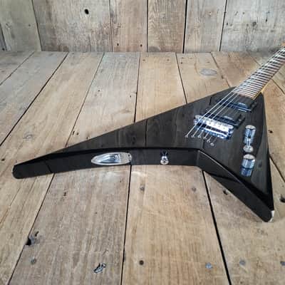 Jackson JS30RR Randy Rhodes V 2009 w/Jackson Molded Case- Black image 7