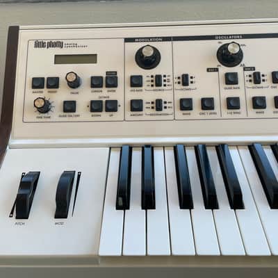 Moog Little Phatty Stage II Limited White Edition 2010 image 2