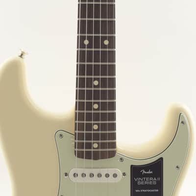 Fender Vintera II '60s Stratocaster with Rosewood Fretboard 2023 - Present - Olympic White 3507gr image 3