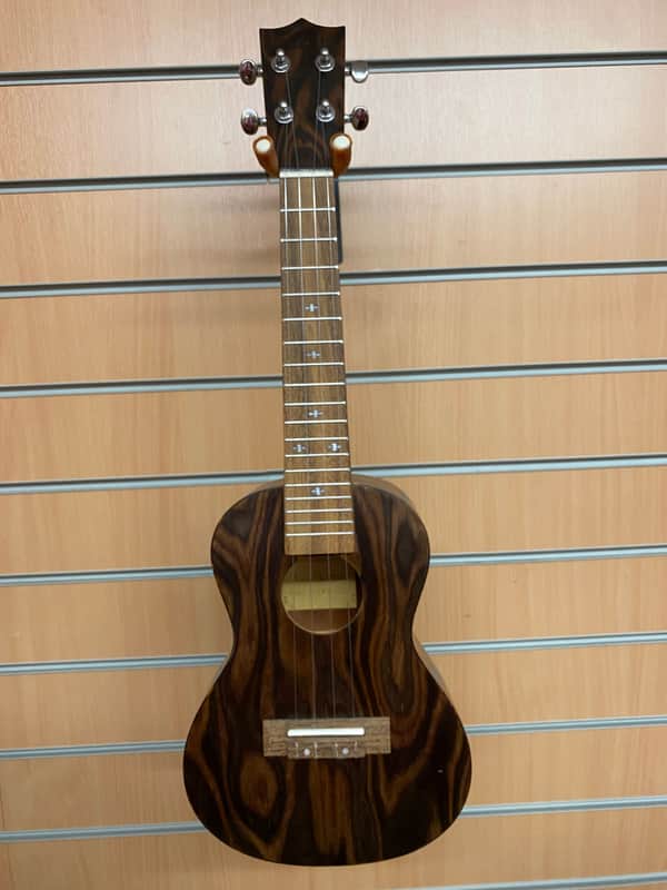 Immagine Blackwater YWUK-T21 Concert Ukulele - 1