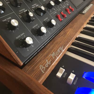 Moog Minimoog Voyager signed, w/ hard & soft case image 3