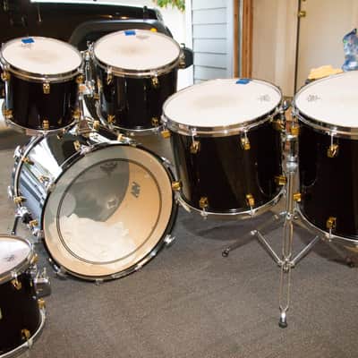 Yamaha  Maple Custom 1996 Piano Black image 2