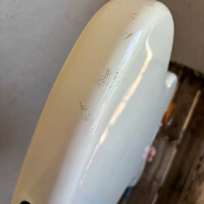 Squier Classic Vibe '60s Jaguar 2022 - Olympic White with Matching Headstock electric guitar Limited edition image 13
