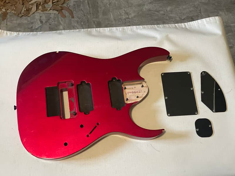2000 Japan Fujigen Ibanez RG7420 7 String Magenta Crush Guitar