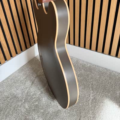 Gibson Tom DeLonge Signature ES-333 | Satin Brown with Stripe image 11