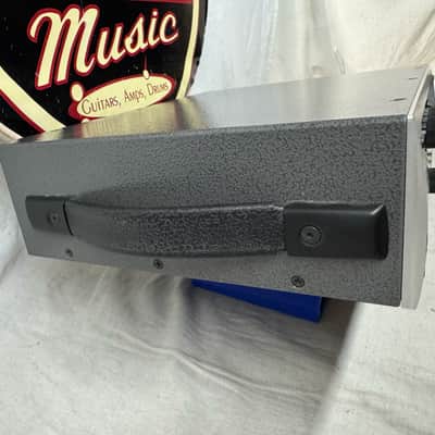 Ampeg PortaBass 250 Bass Amplifier Head with Bag image 5