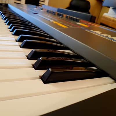 CERTIFIED!!! ROLAND JUNO 106 FULLY INSPECTED/SERVICED AND IN AMAZING CONDITION! image 4