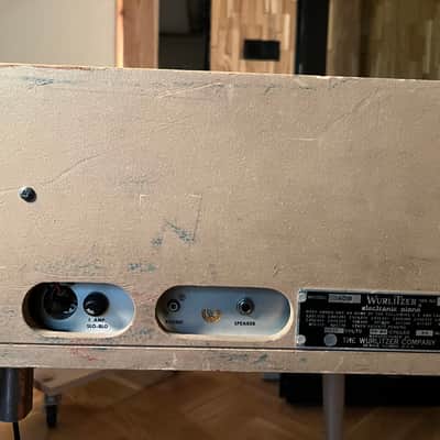 Wurlitzer 140B 64-Key Electric Piano 1964 - 1967 - Beige image 8