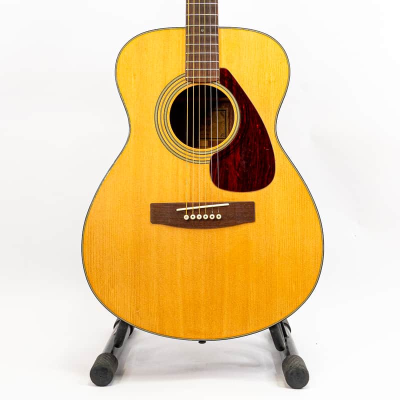 1970s Yamaha FG-130 Vintage Folk Acoustic Guitar – MIJ – Hardshell Case