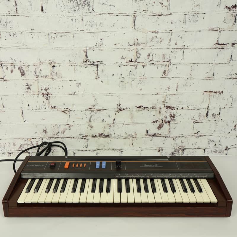 Vintage 1980s Casio Casiotone 101 CT-101 Synthesizer/Electric Keyboard image 1