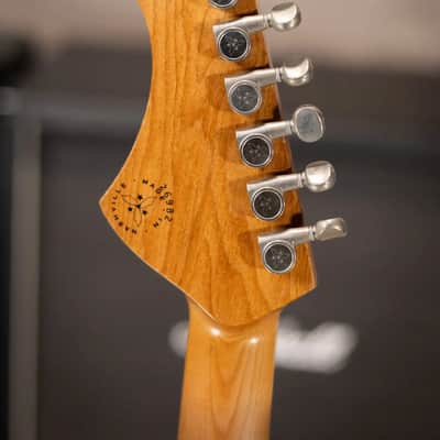 Novo Limited Serus J Electric Guitar - Daphne Blue over '64 3-Tone Burst with Gig Bag image 7