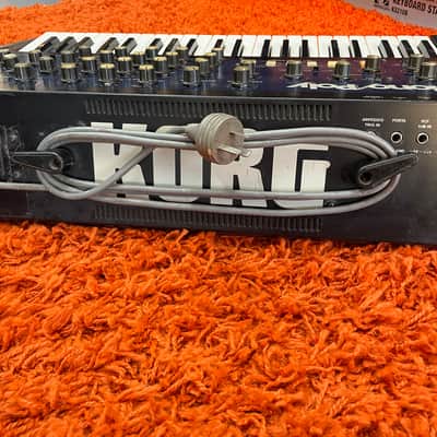Korg Mono/Poly analog synth image 8