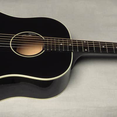 Gibson Dealer Select J-45 - Ebony Gloss, Ebony FB, Bridge and Pins image 3