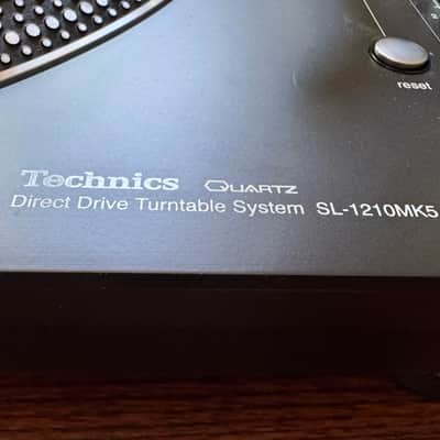 Technics SL- 1210 MK5 (with flight case) Bild 3