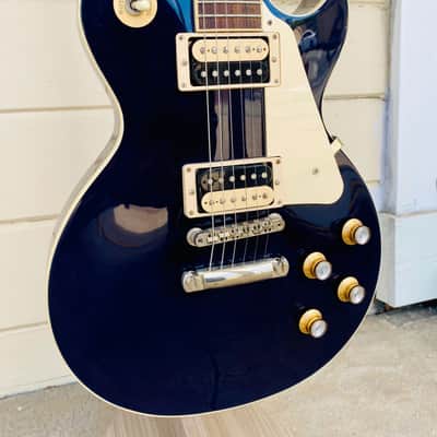 GIBSON LES PAUL CLASSIC ELECTRIC GUITAR DEEP PURPLE FINISH - 2023 image 2