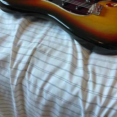 1976 Fender Stratocaster with 3-Bolt Neck, Maple Fretboard - Sunburst image 6