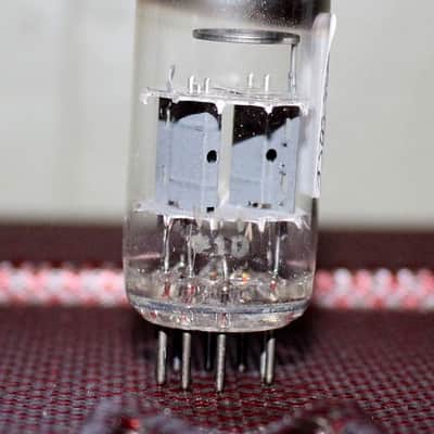 SIEMENS ≠ ECC81 GERMANY 12AT7 VF1 2 RIB PLATE HALO GETTER PERFECT BALANCE VINTAGE 1961 image 1