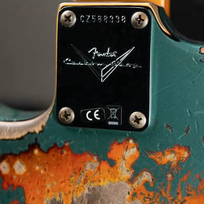 Fender Custom Shop 1965 Stratocaster Super Heavy Relic Electric Guitar - Super Faded Aged Sherwood Green Metallic over 3-Color Sunburst with Hardshell Case image 10