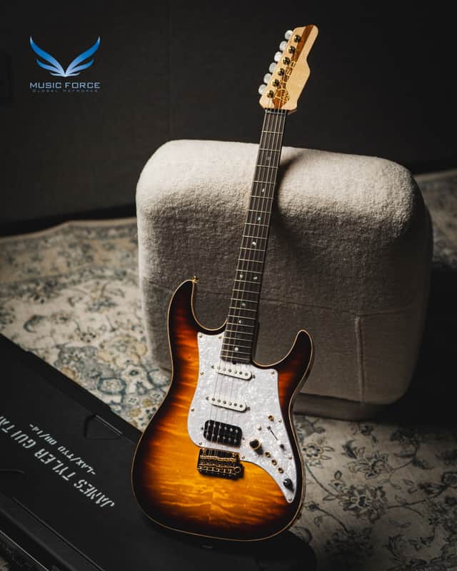 James Tyler Japan Studio Elite Deluxe HSS QMT-Tobacco Sunburst w