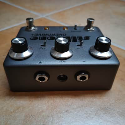 Silktone Overdrive+ 2024 - Present - Dark Grey image 2