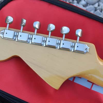 Fender Jaguar Japan Special Edition HH – Black image 4