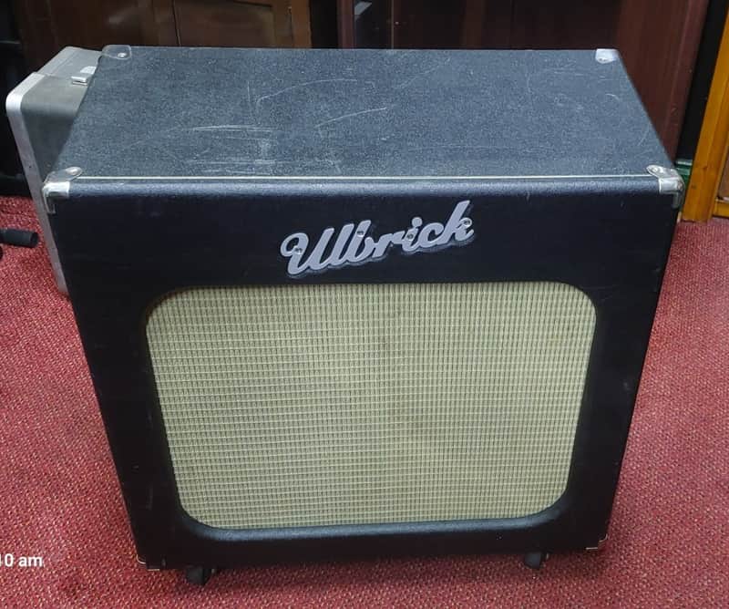 ULBRICK 2 x 12 SPEAKER CABINET. image 1