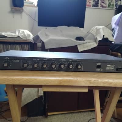 Maxon DM500 digital delay with modulation image 1