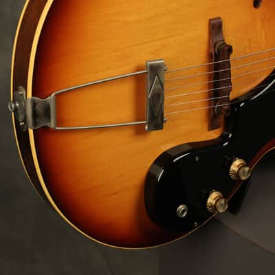 all original 1965 Gibson ES-120T Sunburst wide nut width image 15