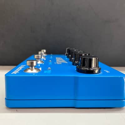 TC Electronic Flashback X4 Delay & Looper 2011 - 2019 - Blue image 5