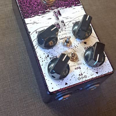 EARTHQUAKER DEVICES NIGHT WIRE V2 HARMONIC TREMOLO PEDAL W/BOX image 2
